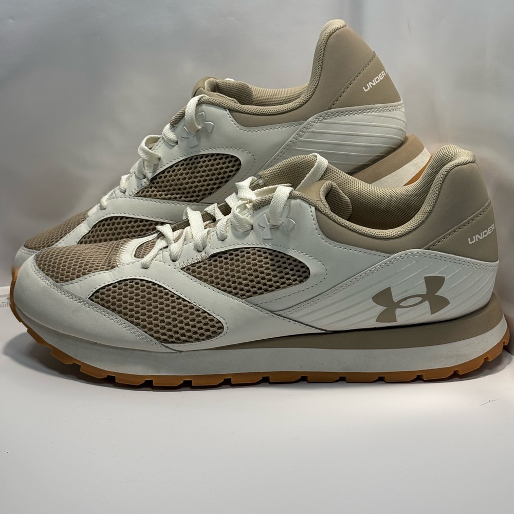 Under Armour Men's Size 13 UA Jogger Beige/White Running Shoes Sneakers